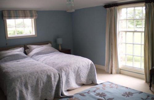 Bridgnorth House | Duken Courtyard Cottage