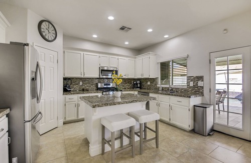 Coachella House | Dulce Vida: Pool, Spa, Table Games, Fire Pit, BBQ!