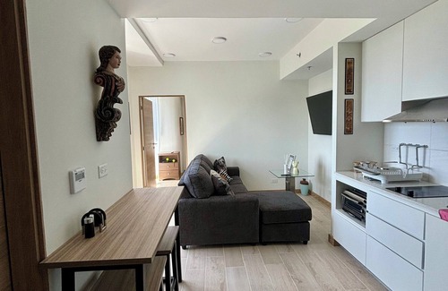 Crawfish Rock Apartment | DUNA TOWER, Roatan bay islands