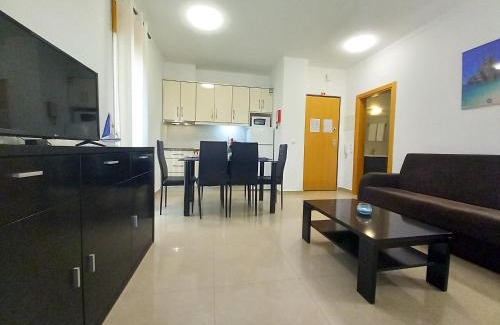 Cavacos Apartment | Dunas 3- Elegante, 150mt Praia, Wifi