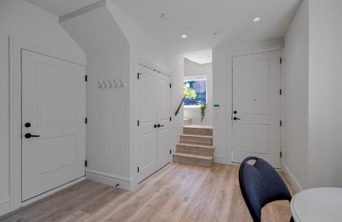 West Side Villa | Dunbar Brand-new laneway house