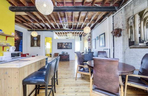 Little Portugal House | Dundas West's unique garage