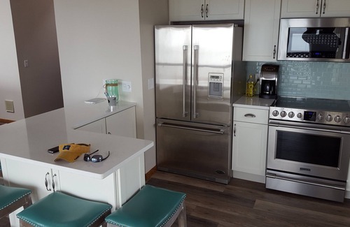 Westhampton Beach House | Dune Rd: Bay To Ocean Waterfront Enjoyment & Entertaining