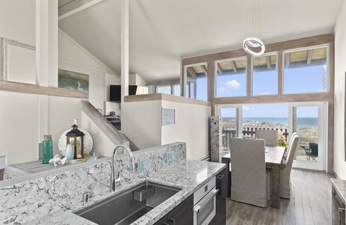Castroville House | Dunes Beach Haven: Amazing Ocean Front Home