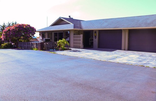 North Bend House | Dunes Coastal Getaway