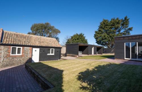 Kessingland House | Dunes Cottage