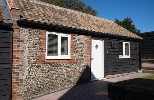 Kessingland House | Dunes Cottage