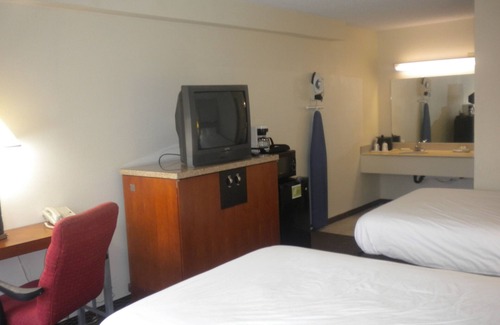 Michigan City Hotel | Dunes Inn Michigan City Hotel