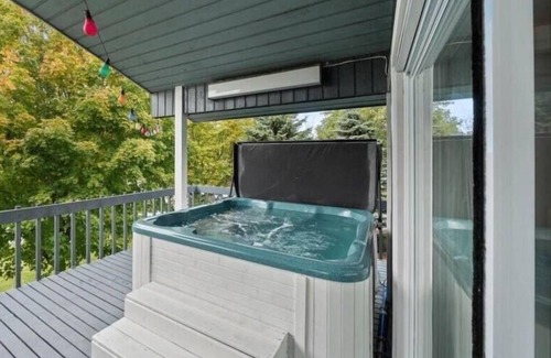 Picton House | Dunes Tree House - The Perfect Escape in PEC