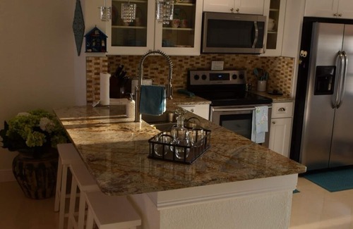 Hutchinson Island South Condo | Dunewalk By the Ocean Penthouse - Direct oceanl view!