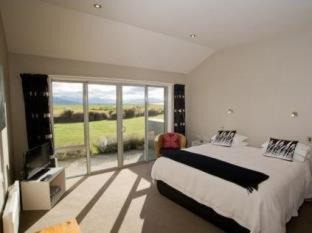 Te Anau Bed & Breakfast | Dunluce Boutique B&B