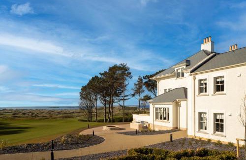 Portrush Hotel | Dunluce Lodge - Small Luxury Hotels of the World
