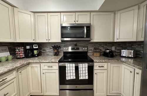 Dunnellon House | Dunnellon Dreams (3-Bedroom Home) with Pool by RedAwning