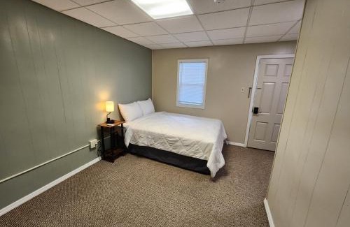 Dunnstown Hotel | Dunnstown Lodge