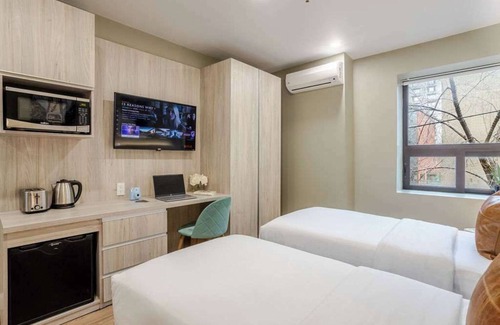 Gay Village Hotel | Duo Rest – MTL Village Vibe