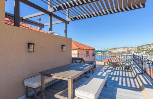 Batroun Apartment | Duplex 3-BR with Port View