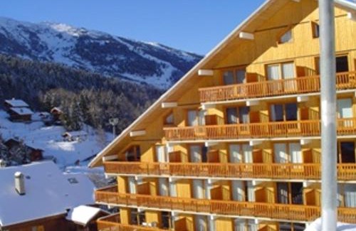 Meribel Centre Apartment | Duplex 3 pièces au pied des pistes, 6 pers, Méribel centre - FR-1-411-862