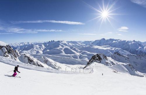 Montgenevre Apartment | Duplex 3* pour 4 pers - Centre village, à 100m des pistes - Confort et charme - FR-1-445-129