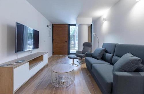 Penya-roja Apartment | Duplex 6 pax 2 BTH, excelent area luxor