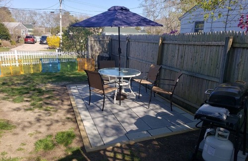 East Falmouth Apartment | Duplex apartment - Beautiful Large One Bedroom One Bath