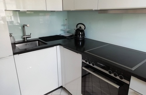 St Lorenz Apartment | Duplex apartment over 2 levels with roof terrace in Dresden-Blasewitz.