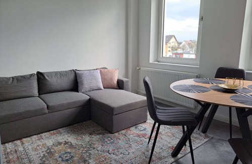 Solingen Apartment | Duplex apartment with two bedrooms and a living room