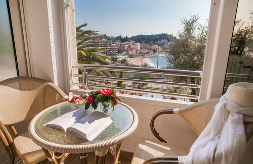 Przno Apartment | Duplex Apartment with Sea View