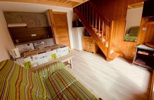 La Clusaz Apartment | Duplex au cœur du village avec balcon et garage à La Clusaz, proche des pistes et commodités - FR-1-459-216