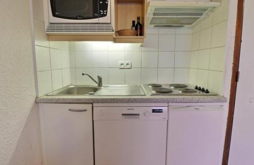 Meribel-Mottaret Apartment | Duplex Calme 6/7 Pers - Proche Commerces, Ski aux Pieds, Balcon Nord, TV, Non-Fumeur - FR-1-182-114