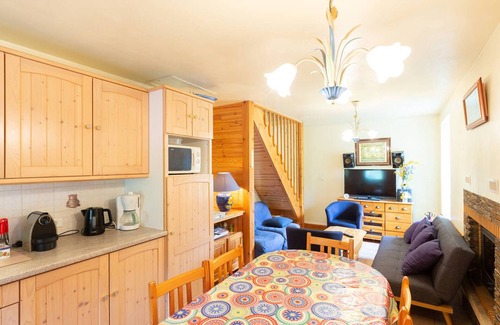 Loudervielle Ski Chalet | Duplex Chalet for 6 in Peaceful Peyragudes with Fireplace & Terrace