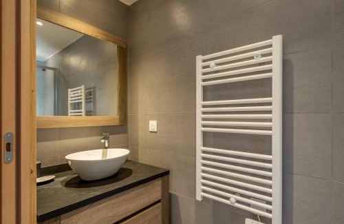 Arc-1600 Apartment | Duplex confort avec piscine et spa, pied des pistes - FR-1-461A-5