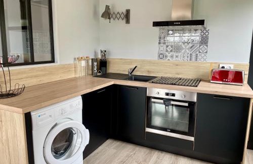 Guerande Apartment | Duplex confortable, piscine, proche plage/Jumping