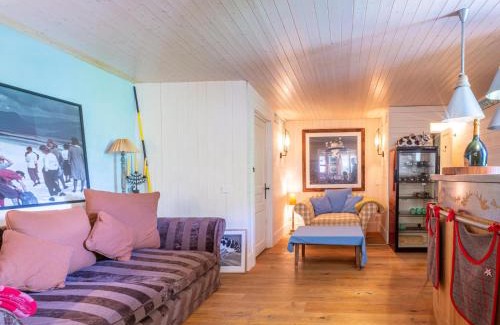 Val-d'Isere Apartment | Duplex de standing au pied des pistes avec cheminée, terrasse et garage – Modane - FR-1-694-329