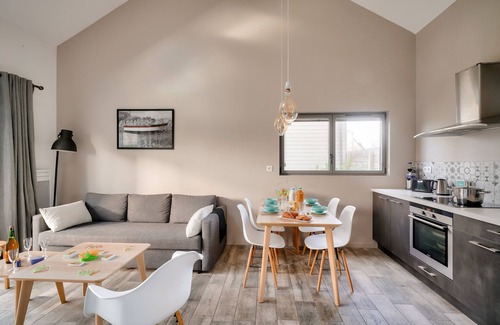 Penmarch Ski Chalet | Duplex for 6 - 100m from Pors Carn beach- Surf