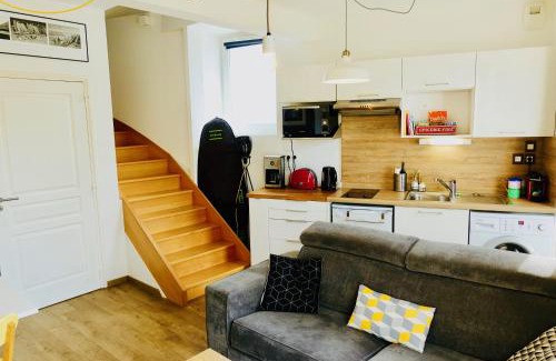 Parame House | Duplex Hermine Cosy, jardin sud & parking