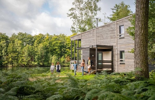 Maubray Villa | Duplex in Tournai by Leisure Award Park