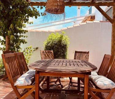 Los Gallos-Cerromolino Ski Chalet | Duplex Las Torres La Barrosa - 750m from the Beach