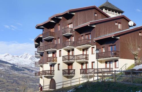 Montchavin Apartment | Duplex lumineux proche pistes, 8 pers, balcon - FR-1-181-2496