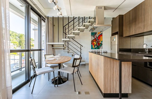 Agronomica House | Duplex moderno com ótimo localização | Centro