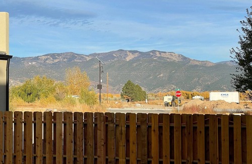 Salida House | Duplex Near Monarch, Hiking, Biking & Ark River. OCT/NOV Discounted. STR25-078