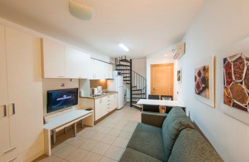 Old Town Apartment | DUPLEX - PLANTA BAJA HappyVila