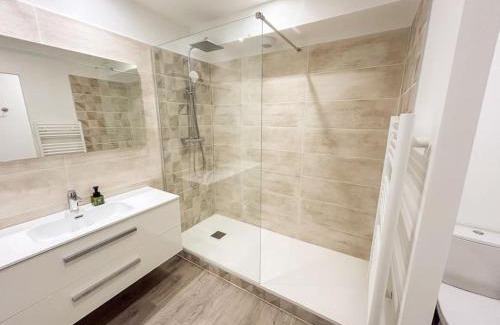 Sanary-sur-Mer Apartment | Duplex refait à neuf au cœur de Sanary