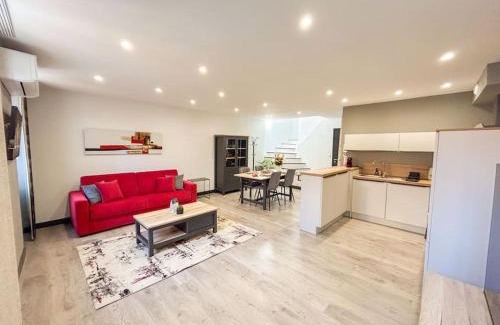 Sanary-sur-Mer Apartment | Duplex refait à neuf au cœur de Sanary