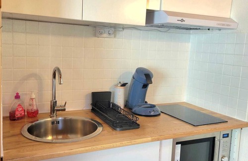 Laveissiere Apartment | Duplex sleeps 4/6, at the foot of the slopes, ideal for families.
