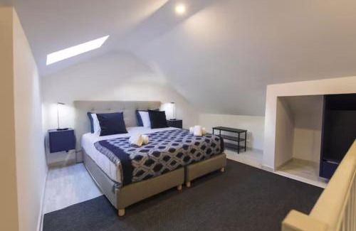 Merces Apartment | Duplex with Terrace in Principe Real