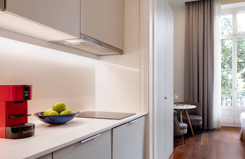 Ciutat Vella Apartment | Duquesa Suites Landmark Hotel by Duquessa Hotel Collection
