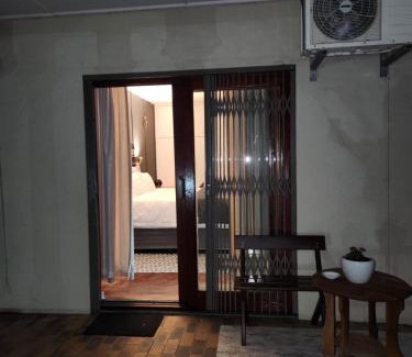 Welgemoed Apartment | Durbanville Pool House