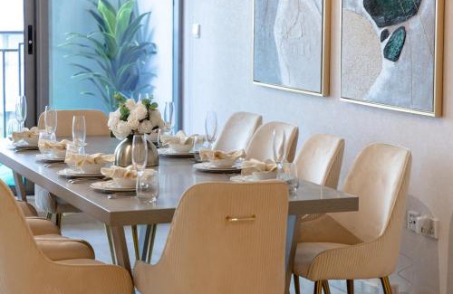 Downtown Dubai Apartment | Durrani Homes - The Luxe Retreat 4BR Podium villa with private Jacuzzi and Burj Khalifa View