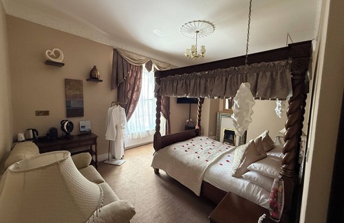 Westleigh Hotel | Durrant House Hotel