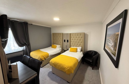 Westleigh Hotel | Durrant House Hotel